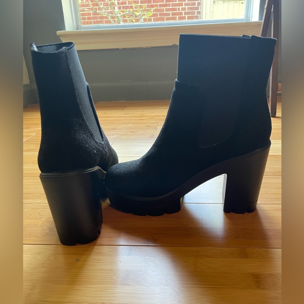 Booties - Picture 5 of 6